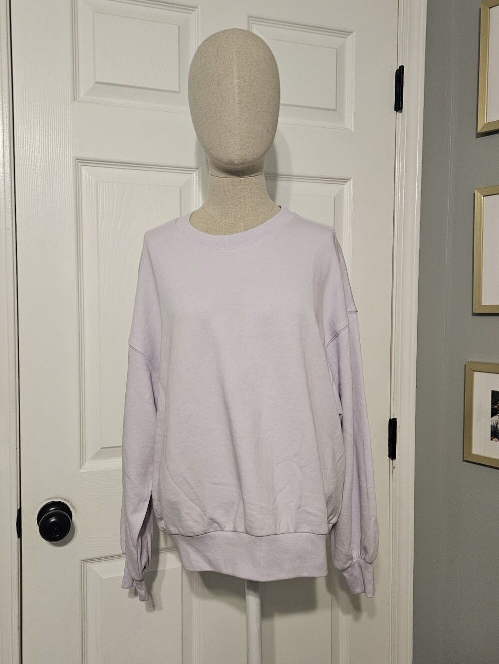 H&M Lavender Crewneck Sweatshirt